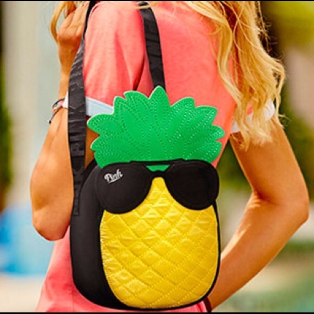 Pink-pineapple backpack, key chain, beach blanket